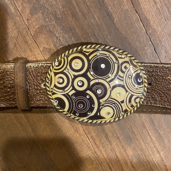 D. L. Rhein circle design leather belt - Picture 2 of 3